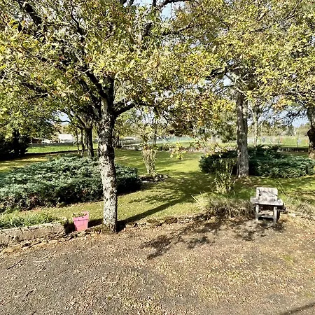 Chez Bon Et Mone Onet-le-Château