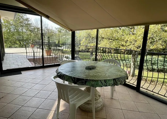 Chez Bon Et Mone Onet-le-Château