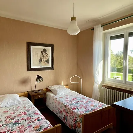 Chez Bon Et Mone Дом отдыха Onet-le-Chateau